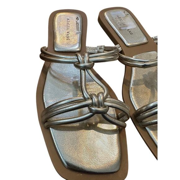 Azalea Wang Gold Strip Slip On Flat Sandal Size 40 - Picture 3 of 5